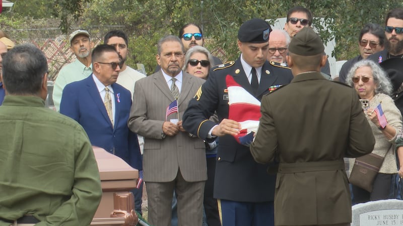 ‘Thank you’: WWII veteran gets military honors at funeral and family credits community