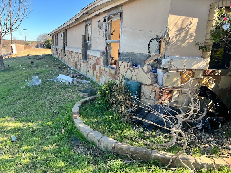 Killeen homeowner taken aback after drunk driver rams into home on New Year's