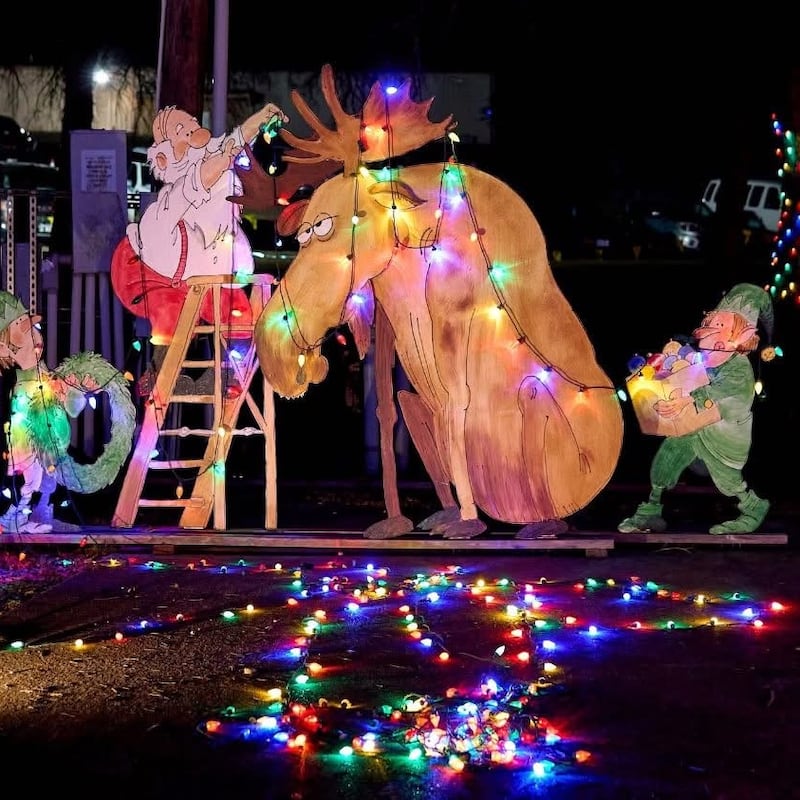 Karem Shrine in China Spring put up the Christmas lights that Roger and Lana Schmidt in...