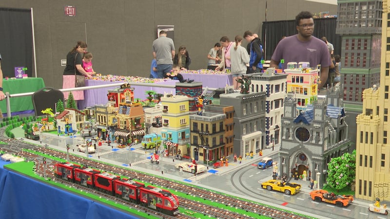 BrickUniverse holds Ultimate Lego Fan Experience in Waco